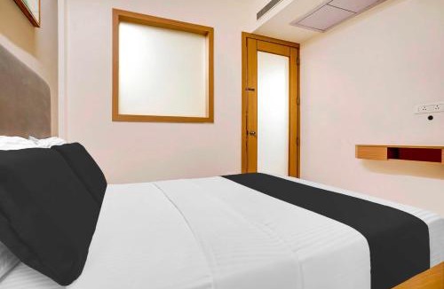 Kalasipalya Hotel | Townhouse Bangalore KR Market Metro Station