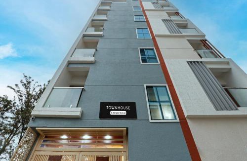 Agara Hotel | Townhouse Bellandur Near Embassy Tech Village