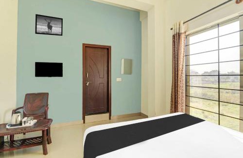 Chikkamagaluru Hotel | Townhouse Chikmangaluru Near Railway Station