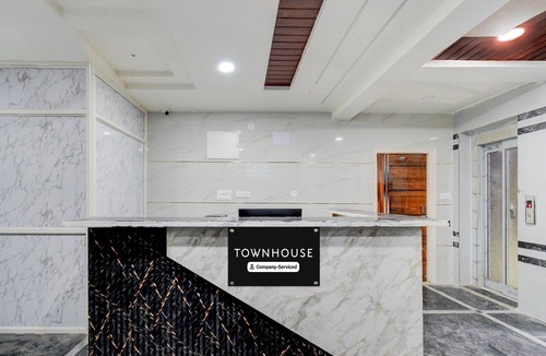 Nanakram Guda House | Townhouse Financial District Circle