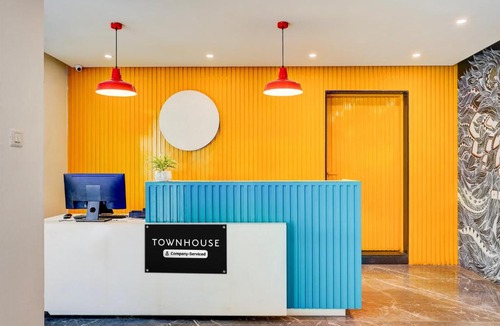 Bengaluru Hotel | Townhouse Hebbal