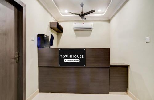 Sualkuchi Hotel | Townhouse Indira Gandhi Athletic Stadium Guwahati Formerly Cloud Stay Inn