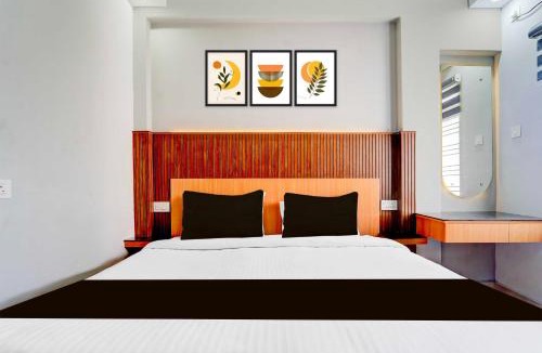 Shenoys Hotel | Townhouse Market Road Ernakulam