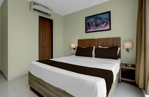 Andheri East Hotel | Townhouse MIDC Andheri Formerly Royal International