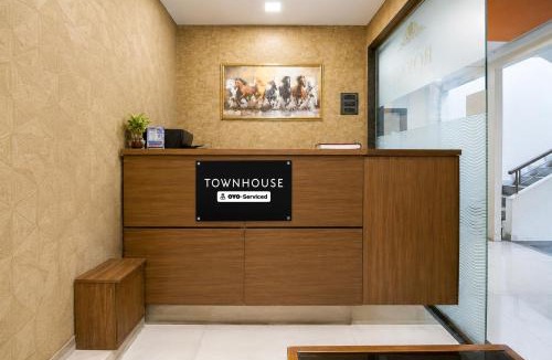 Andheri East Hotel | Townhouse MIDC Andheri Formerly Royal International