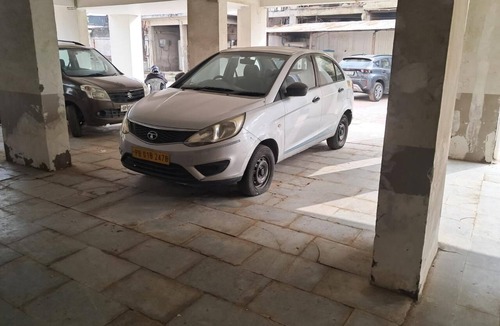 Vrindavan Apartment | Tranquil 1-bedroom apartment with AC in vibrant Vrindavan