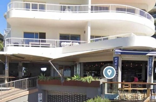 Coolum Beach Apartment | Tranquil 1-bedroom apartment with AC in Coolum Beach