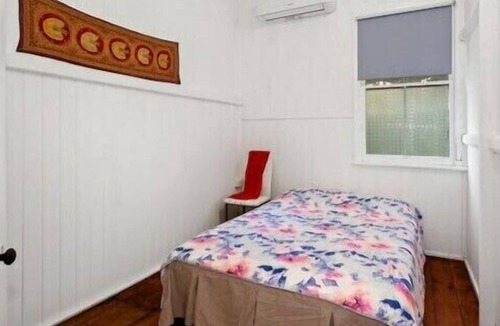 Coalfalls House | Tranquility home in Coalfalls (Ipswich 4305)1 km to shop and 5mi. to RIVERLINK.