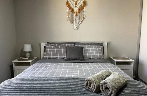 Gosnells House | Transit Nest Gosnells 2BR- A Sepal Stay