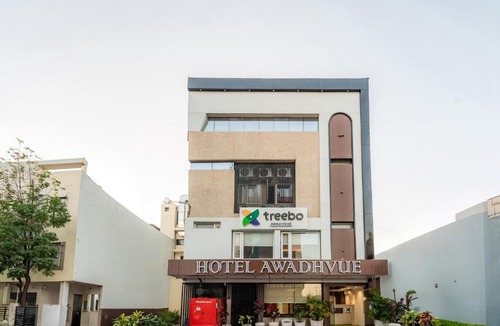 Indore Hotel | Treebo Awadhvue