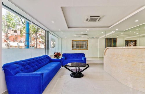 Indiranagar Hotel | Treebo Blu Orchid