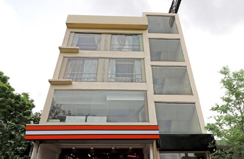 South West Hotel | Treebo Galaxy Rooms