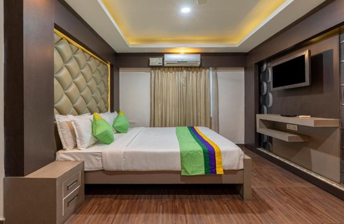 Koramangala Hotel | Treebo Kings Orchid