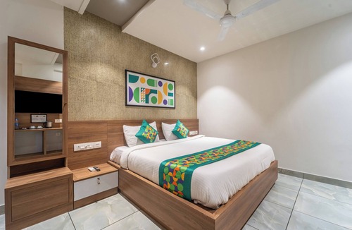 Thalassery Hotel | Treebo MR Motel, 10 Mins To Airport