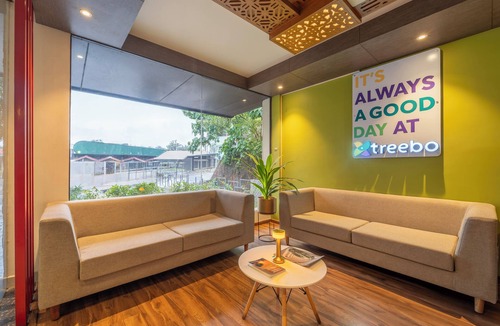 Kakkanad Hotel | Treebo Premium Lavender Kochi Infopark