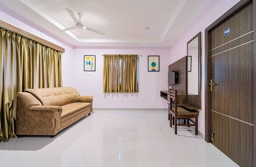 Kalapettai Hotel | Treebo Sri vi ka Residency