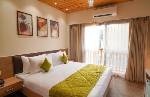 Calangute Resort | TreeHouse Mars Beach Cottages & Villas