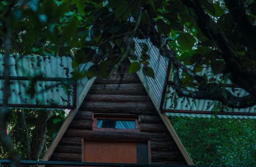 Lebong and Mineral Spring Tea Garden House | Trio Paradise