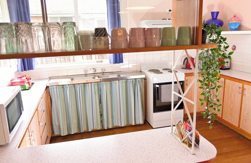 Tullamarine House | Two Pines, house near airport and shopping!