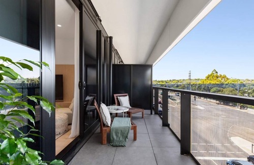 Glen Iris Apartment | Uber Stylish Apartment in Glen Iris