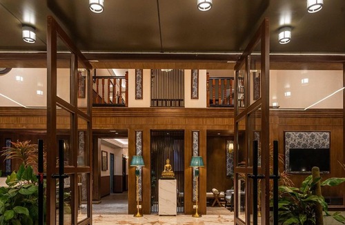 Pelling Hotel | Udaan Hotel Pine Crest, Pelling