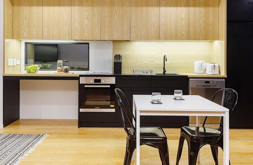 Ipswich House | Unique Leafy Tiny House /Granny Flat