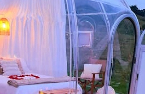 Mount Vincent House | Unique Luxury Bubble Hotel - Stargazing Oasis