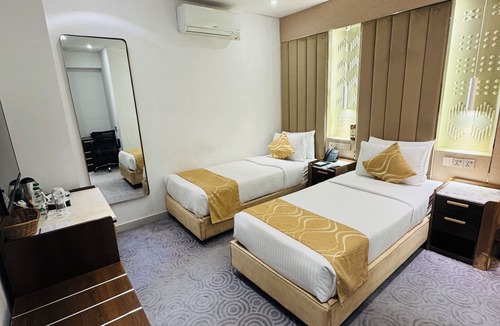 Banani Hotel | Unique Regency Hotel