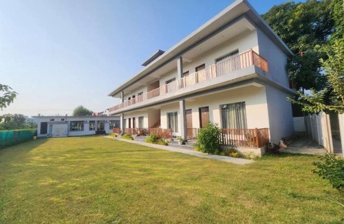 Bail Parao Apartment | Unit 2 - Corbett The Vedant