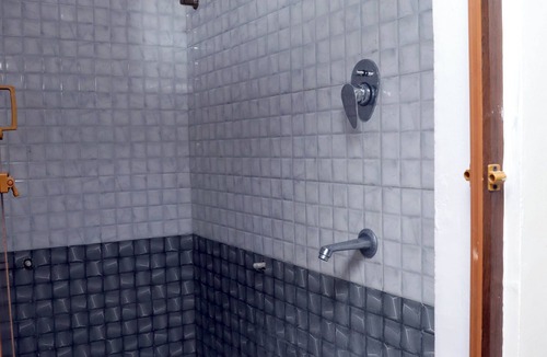 Tiruvannamalai Cabin | Universal residency