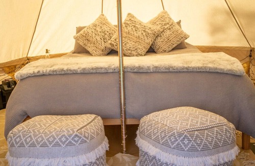 Darbys Falls RV Rental | Valley Views Glamping Tent @ La Paloma Farm