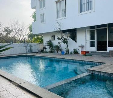 Mahabalipuram Beach Hotel | Velora Villa Mahabs