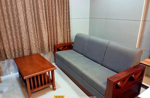 Velankanni Hotel | Vendha Sea Park