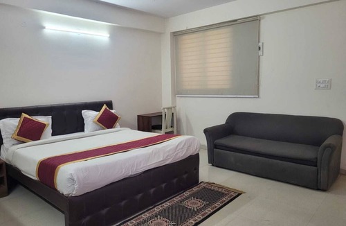 Bengaluru Hotel | Veritas grand