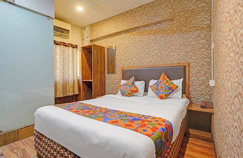 Chandivali Hotel | Via Maahi Residency
