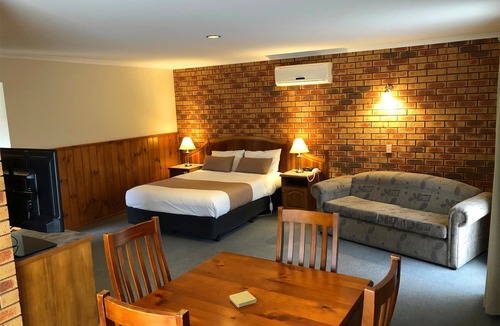 Ballarat East Hotel | Victoriana Motor Inn