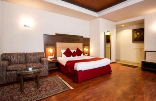 Nainital Hotel | Vikram Vintage Inn