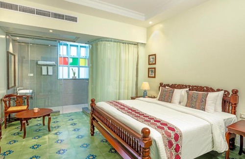 White Town Hotel | Villa Kouga