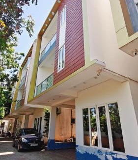 Vadanemelli House | Villa The Aquarius Retreat-Near Mayajaal Multiplex