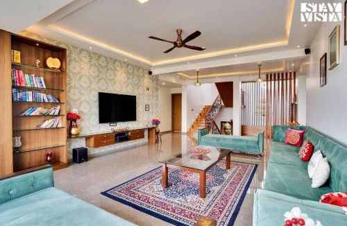 Satara Villa | Villa Veya by VEO, StayVista - 5BHK with River View & Terrace