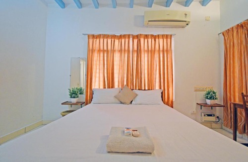 White Town Hotel | Villa Waves
