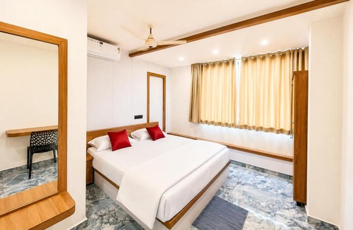Ambalapuzha Hotel | Vilstay Go Malabar Comfort Rooms