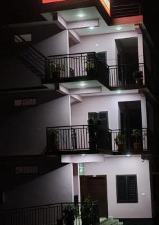 Sulthan Bathery Hostel | Voyagers Nest Lodge and Dormitory wayanad