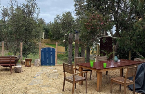 Venus Bay House | Walk to Shops/Beach, Linen supplied, Pet Friendly *5 Nights+ Special Pricing*