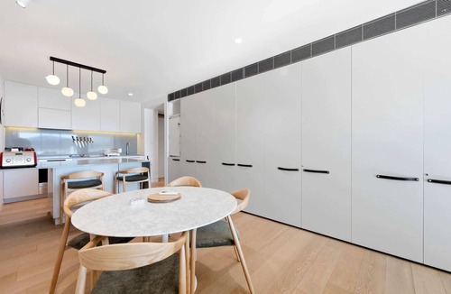Kingston Apartment | Waterfront 1-Bed Apartment in Kingston