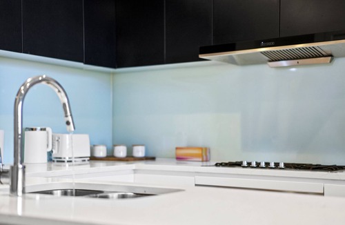 Wentworth Point Apartment | Waterfront Modern 2B2B APT@Marina square