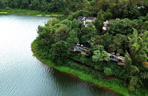 Manjoora Hotel | Wayanad Silverwoods Forest Resort & Spa
