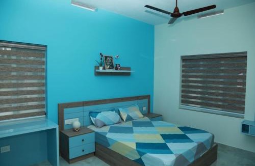 Irinjalakuda Villa | Well furnished 2bhk New house