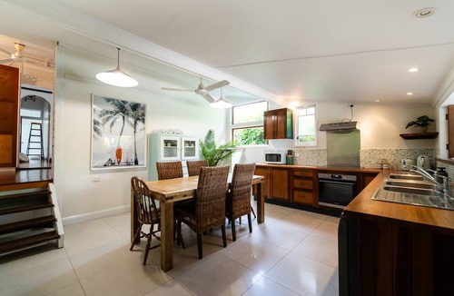 West End House | West End Oasis with Pool and Entertaining