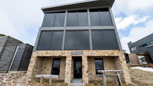 Hotham Heights Ski Chalet | Whitemount